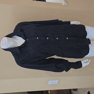 Chico's black embroidered shirt